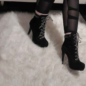 Suede Heel ankle booties